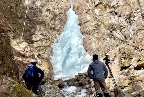 ロケに行ってきました！「赤久縄山」と「早滝の氷瀑」